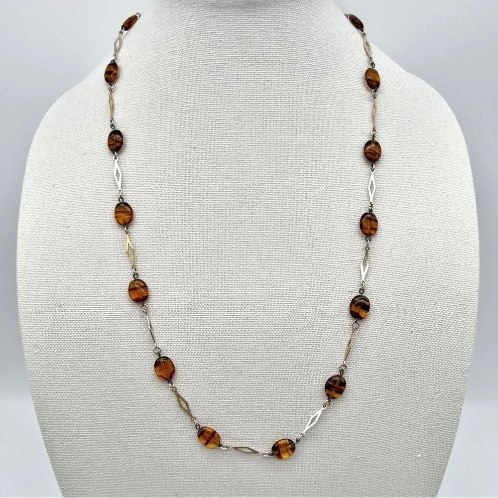 Gold Tone Diamond Shape Chain Amber Glass Striped Round Flat Bead Necklace 28”
